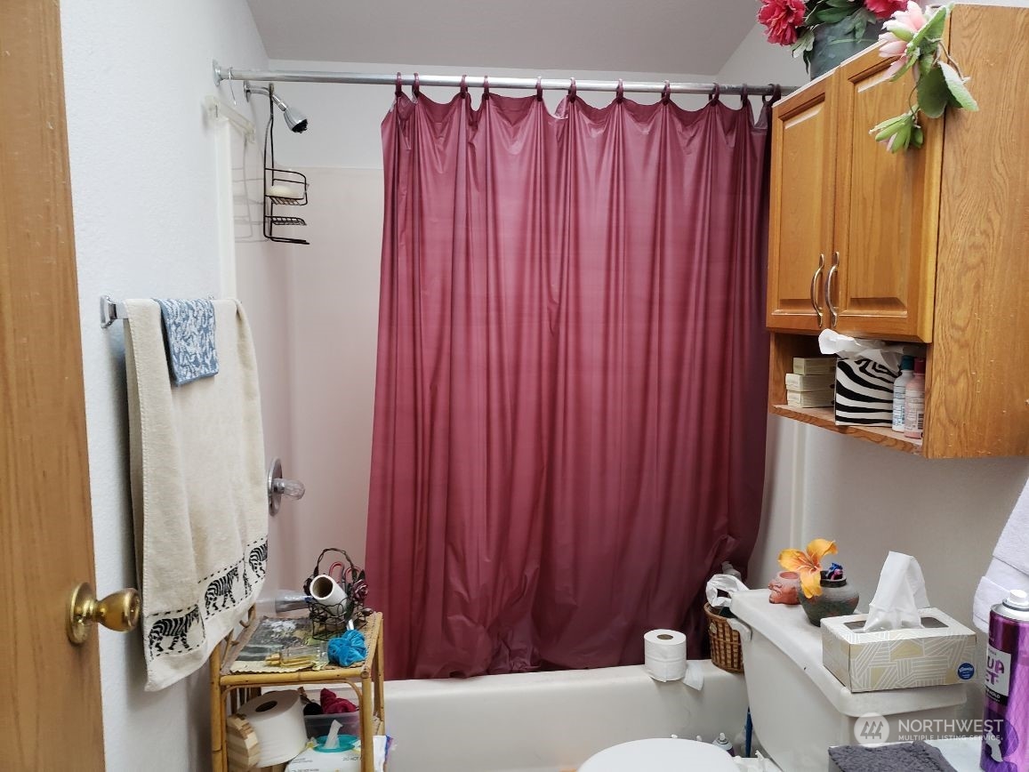 520 Willow Drive 111 Property Photo 14