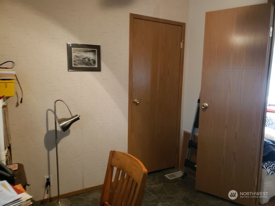 520 Willow Drive 111 Property Photo 15