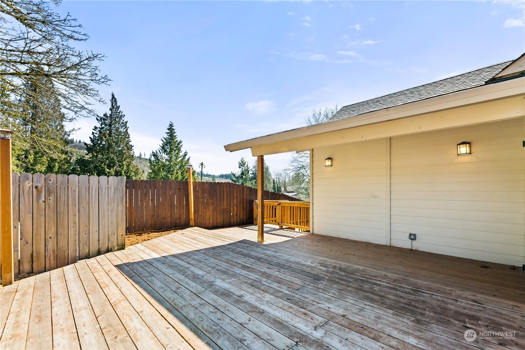 850 Birch Street Property Photo 17