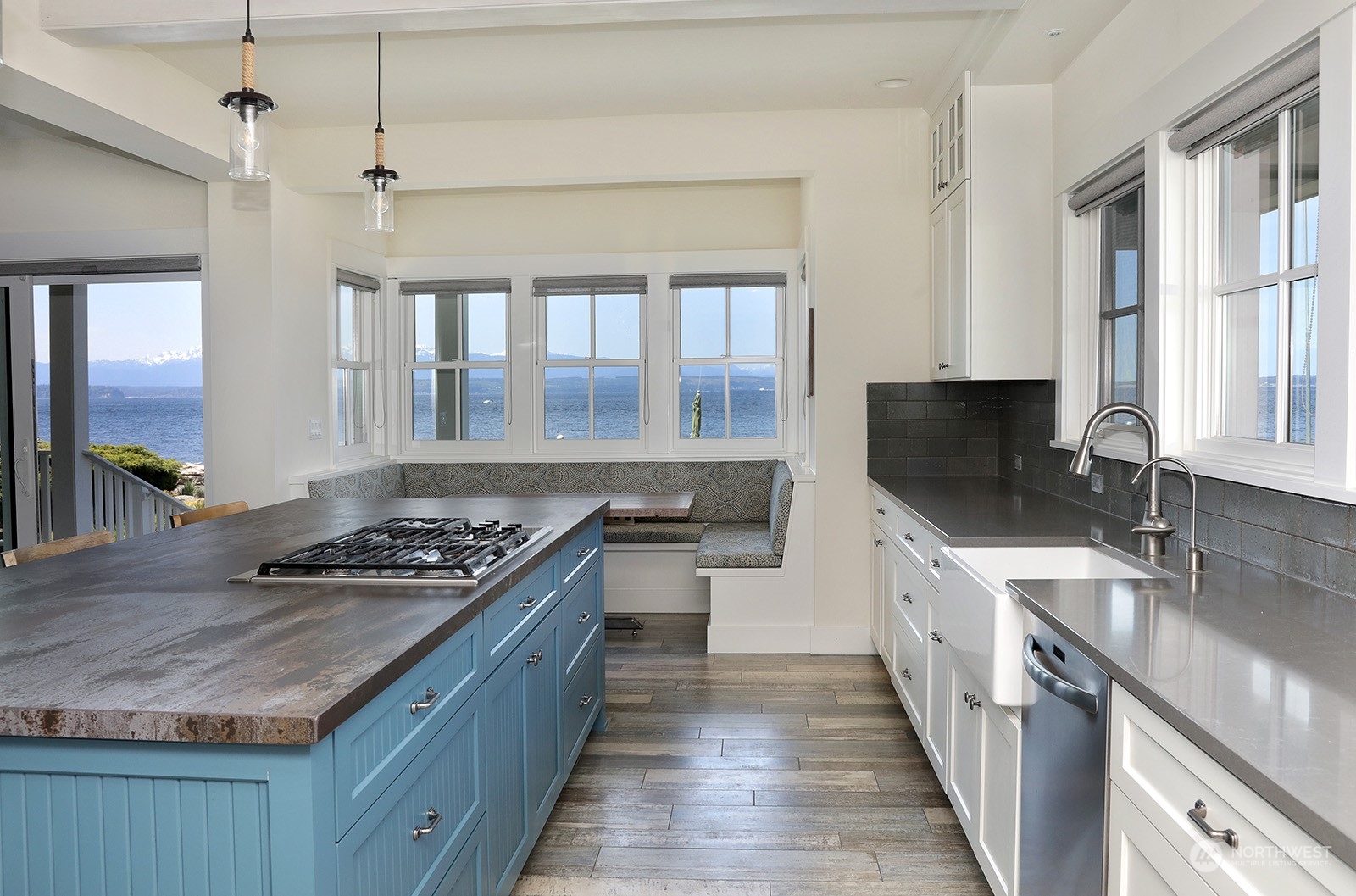 6496 Bay Road Property Photo 11