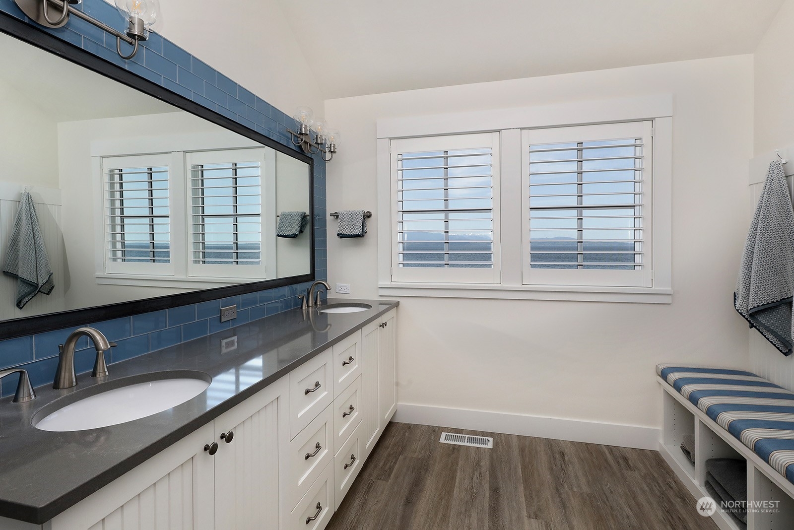 6496 Bay Road Property Photo 17