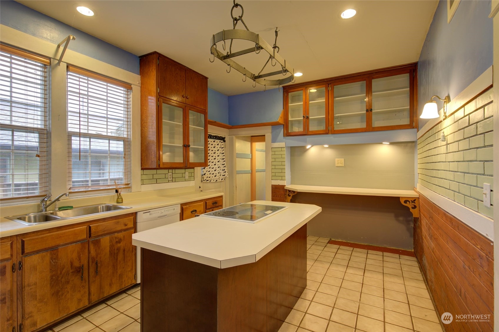 626 Eklund Avenue Property Photo 7