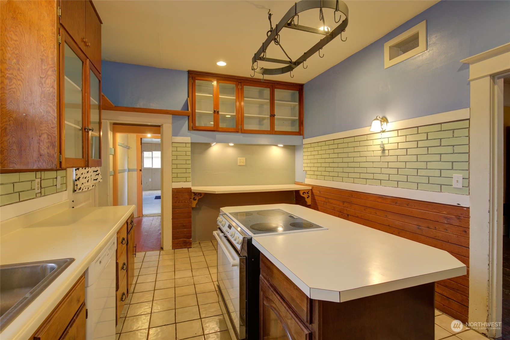 626 Eklund Avenue Property Photo 8