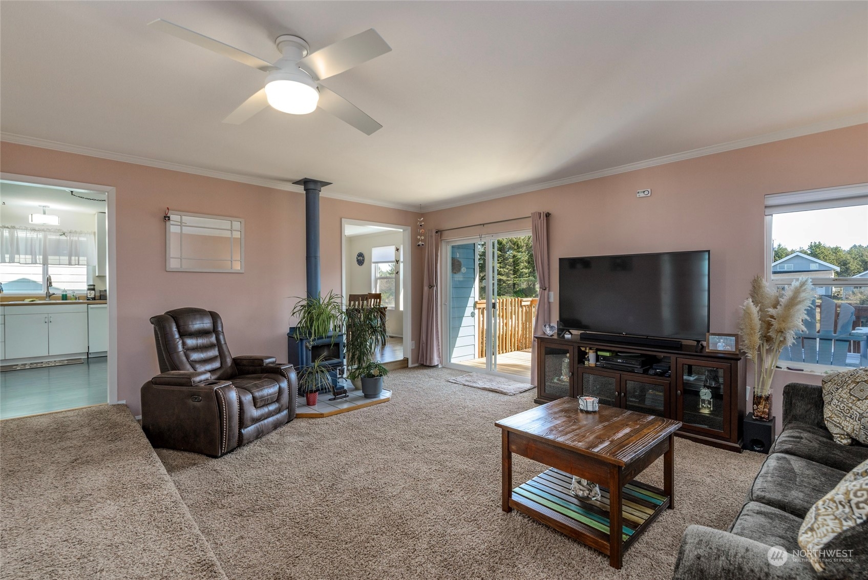278 Point Brown Avenue Property Photo 6