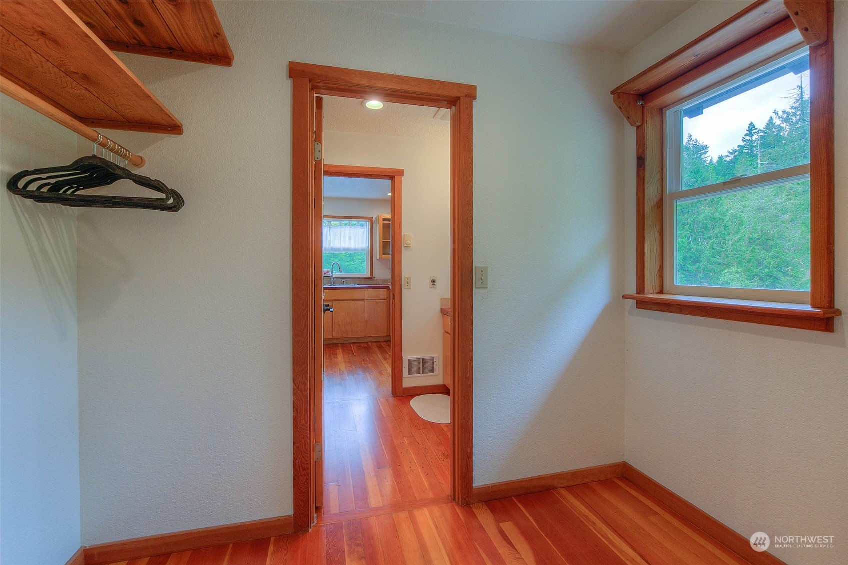 503 Foster Point Road Property Photo 33