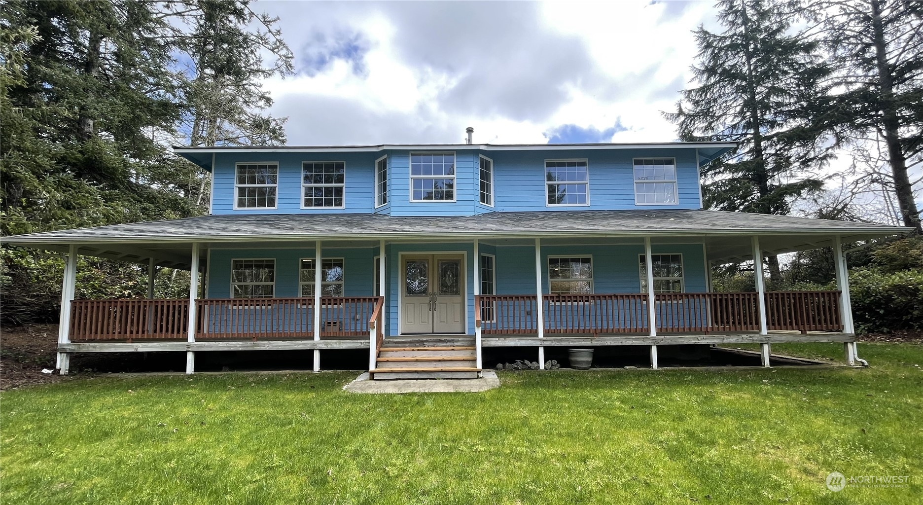 653 Sunset Avenue Property Photo 1