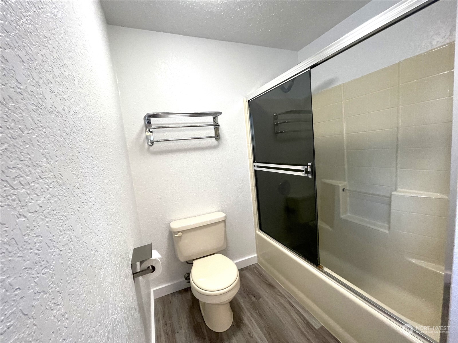 653 Sunset Avenue Property Photo 23