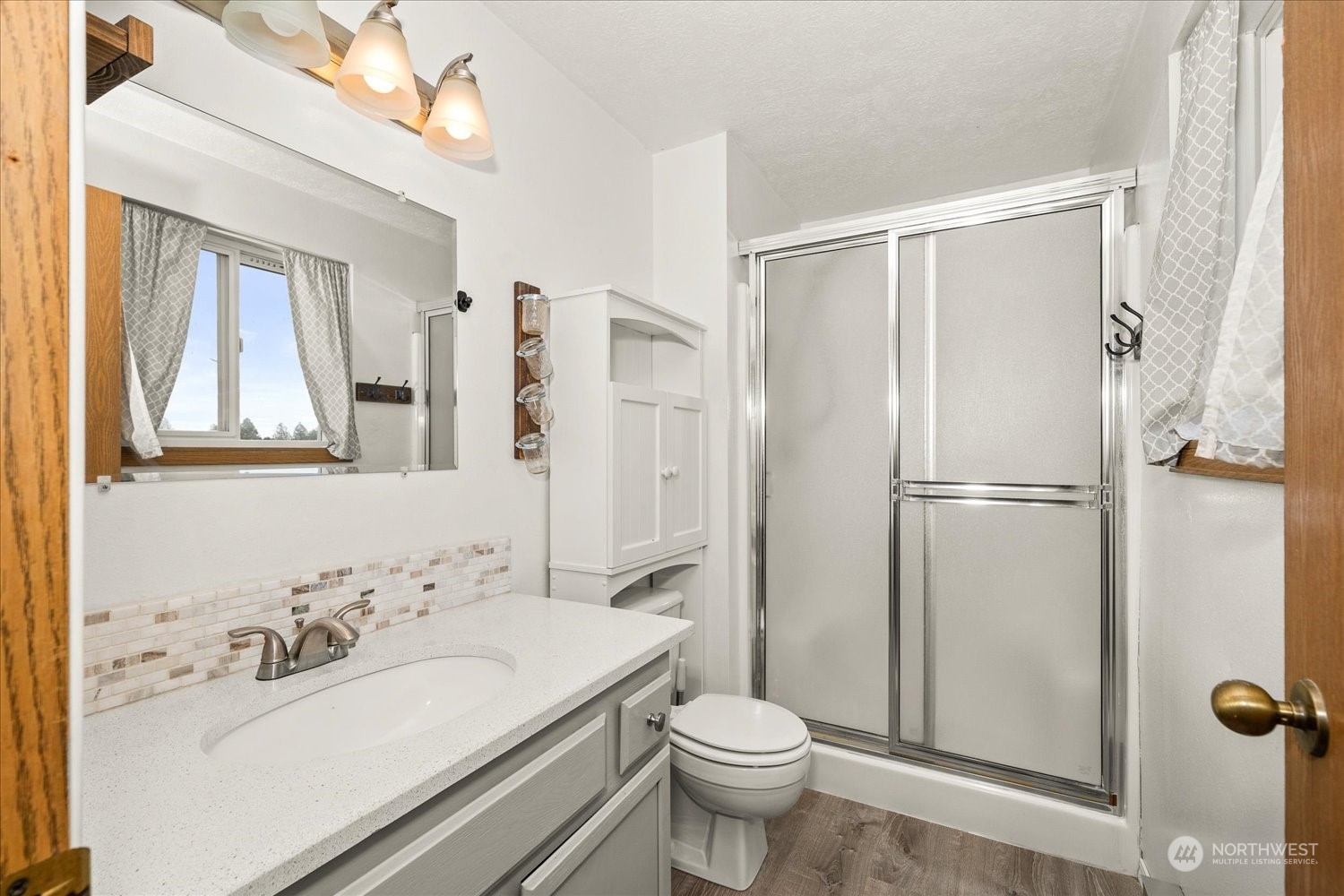 108 S Bartholomew Street Property Photo 14