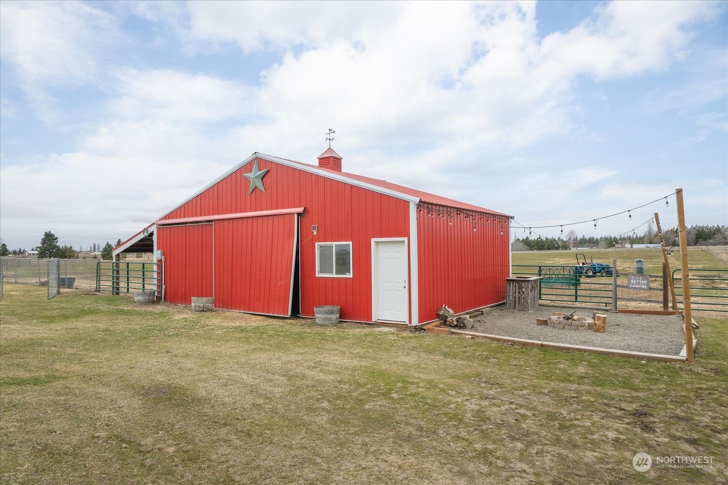 108 S Bartholomew Street Property Photo 27