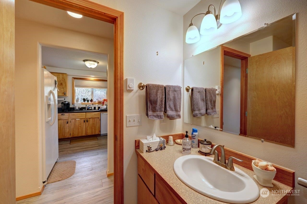30406 H Street Property Photo 18
