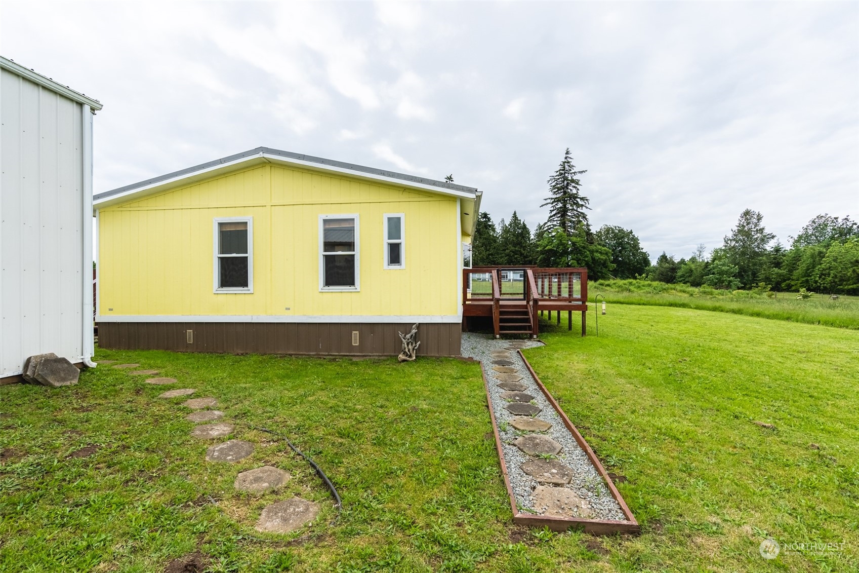 191 Ten Mile Road Property Photo 5