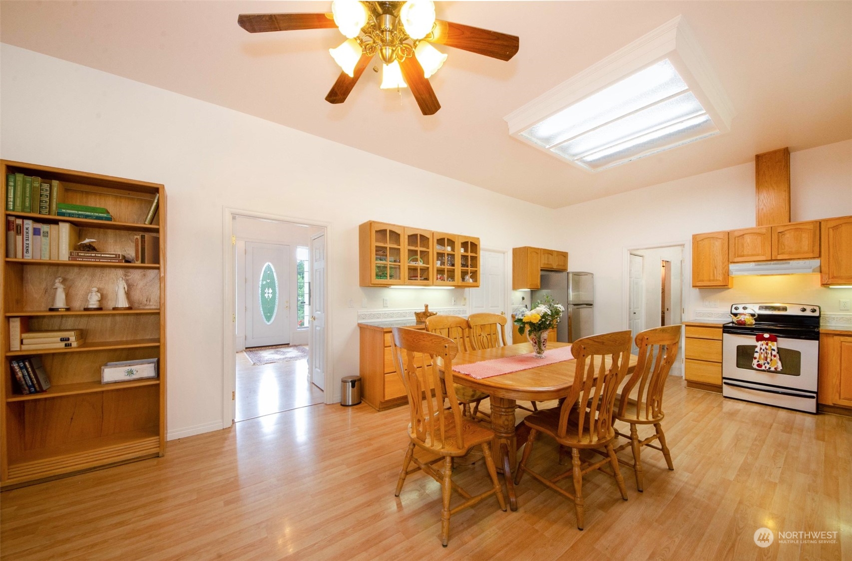12832 Hunter Road Property Photo 7