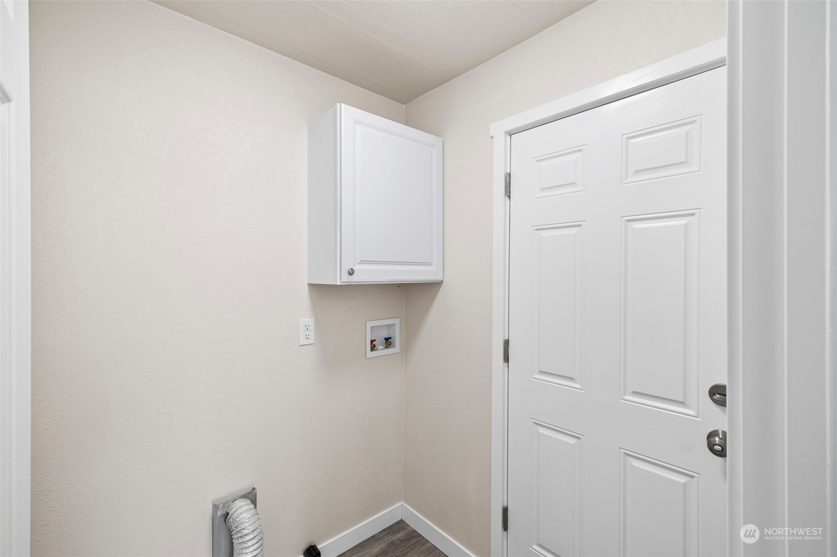 3702 Hunt Street 21 Property Photo 13