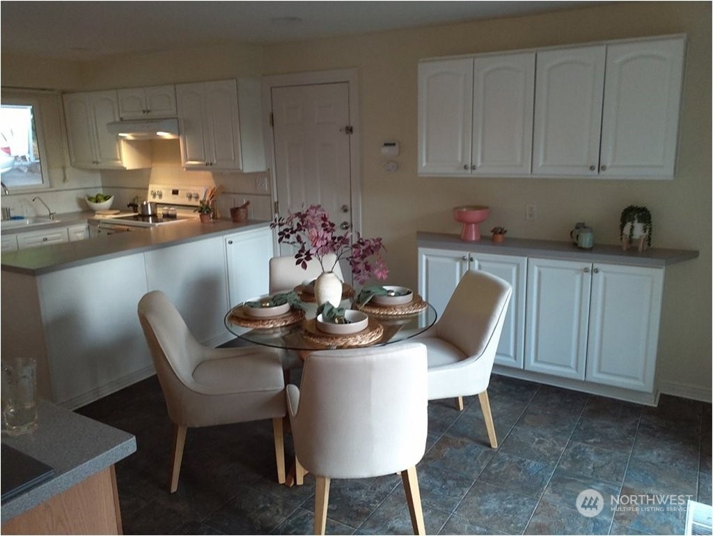 16211 25th Avenue Property Photo 5