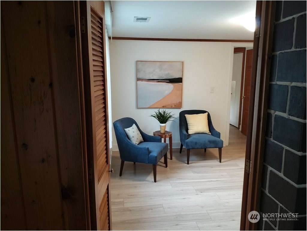 16211 25th Avenue Property Photo 12