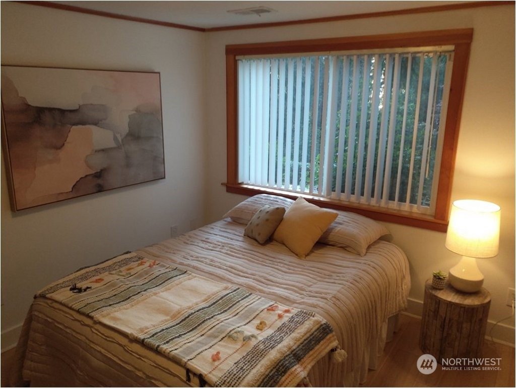 16211 25th Avenue Property Photo 13