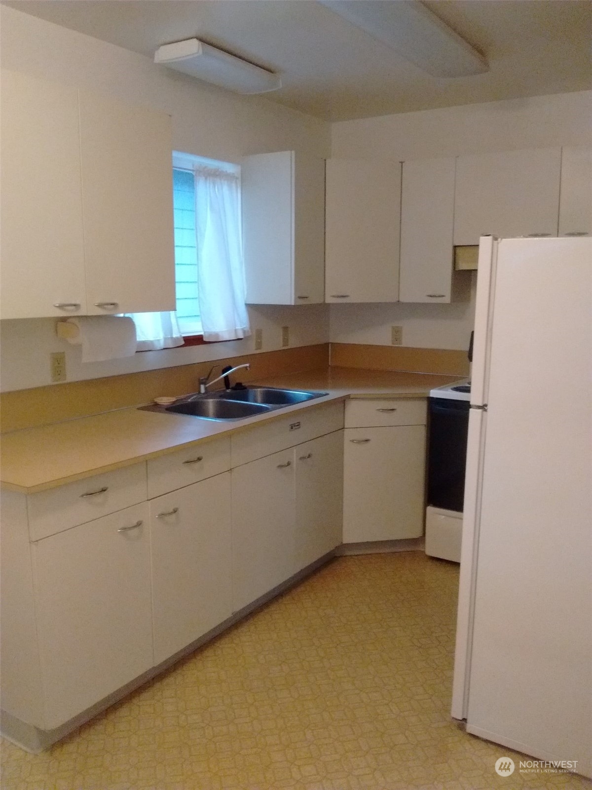 518 & 520 18th Avenue Property Photo 6