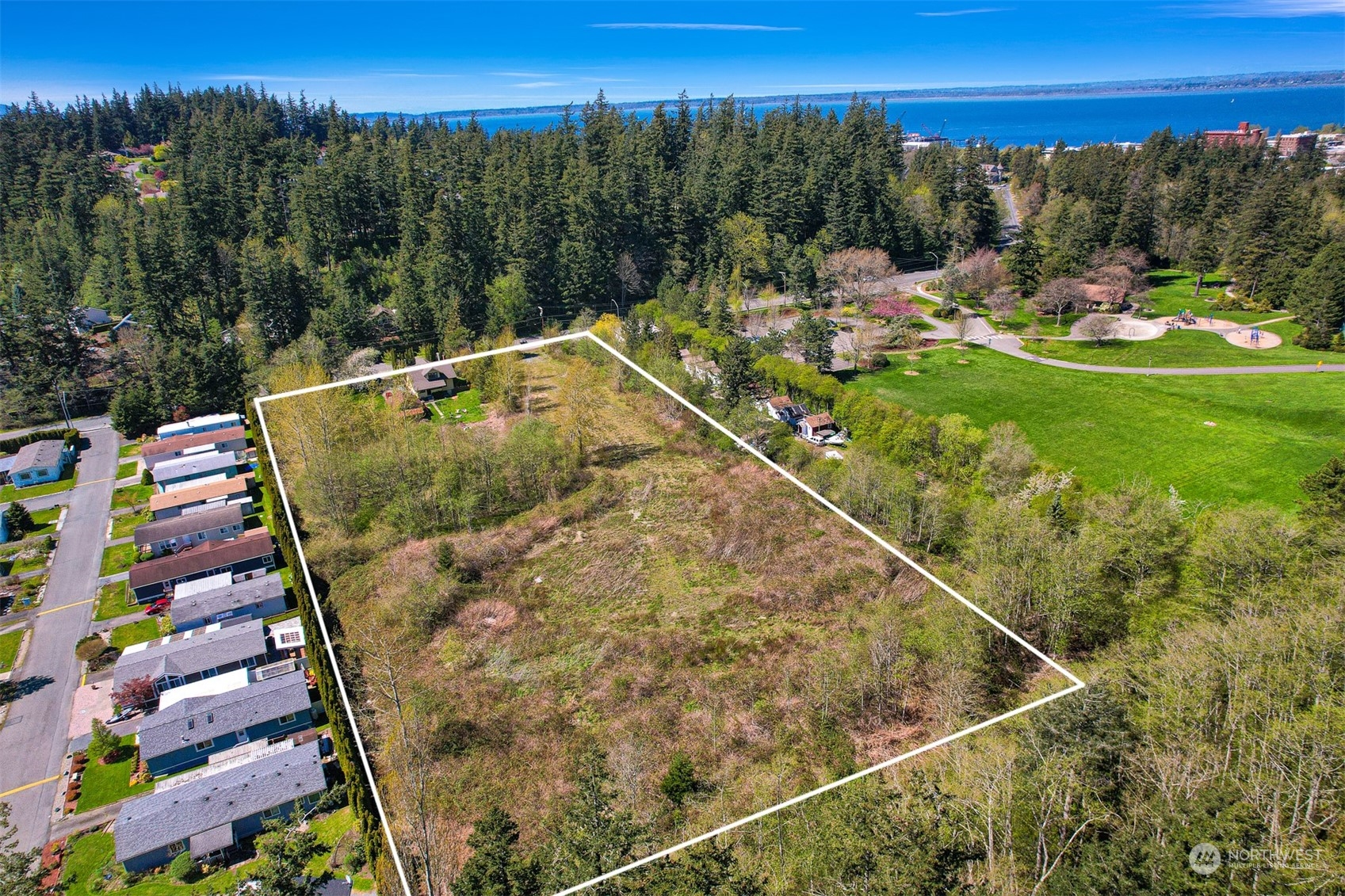 331 Chuckanut Drive Property Photo
