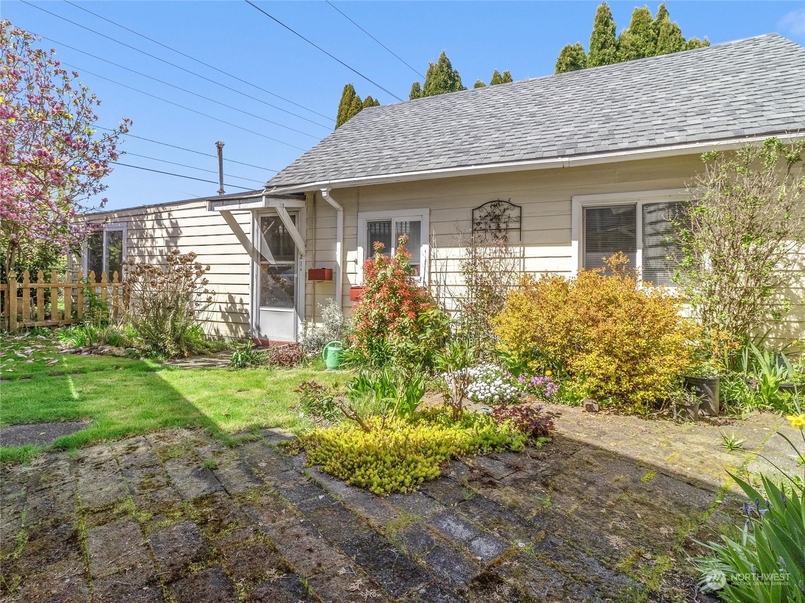 4221 Pacific Avenue Property Photo 16