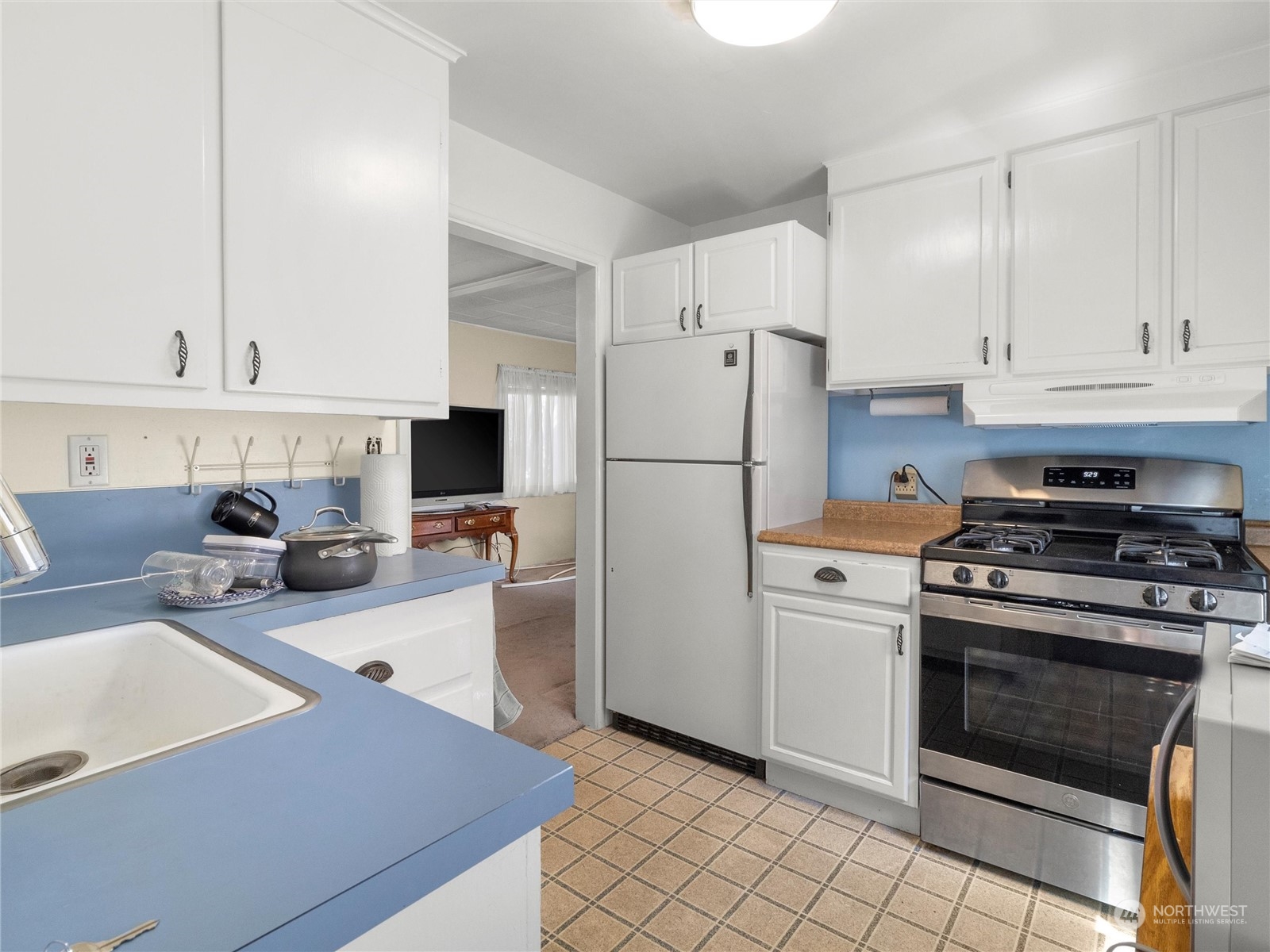 4221 Pacific Avenue Property Photo 19