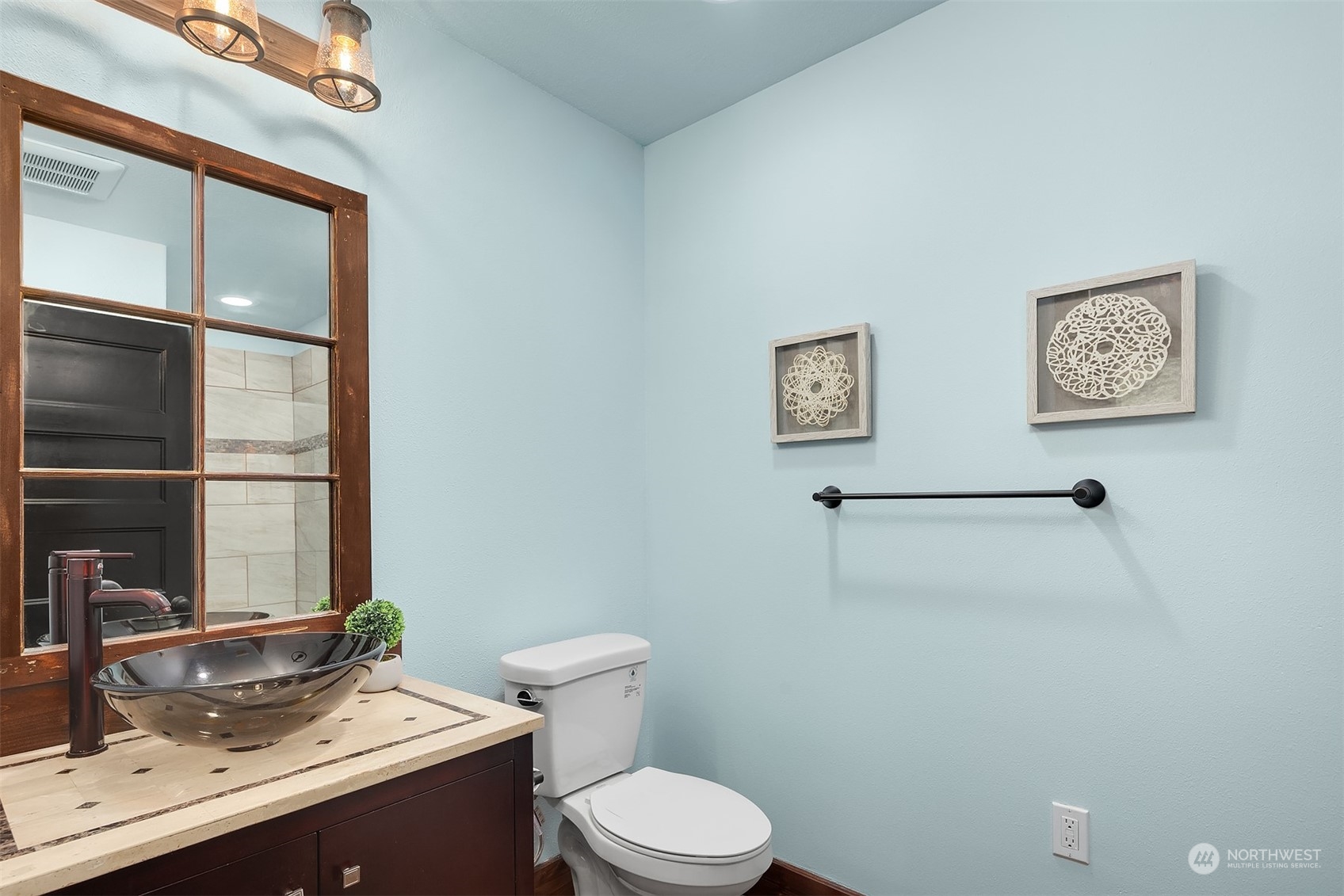 605 1/2 N 2nd Street Property Photo 28