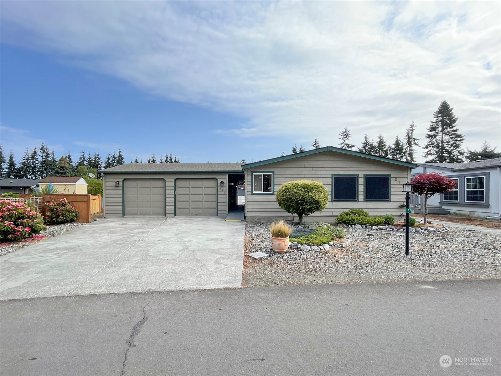 271 Parkwood Boulevard Property Photo