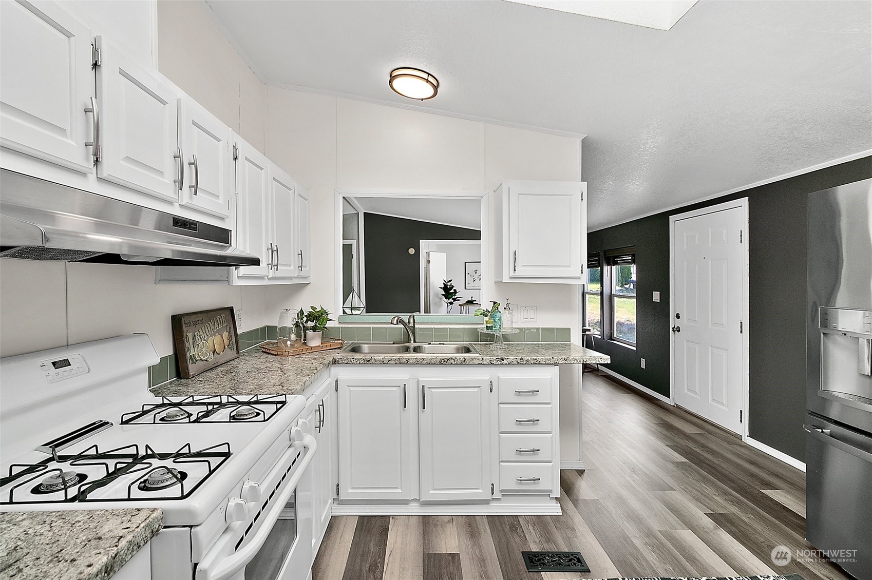 4128 W M Street Property Photo 9