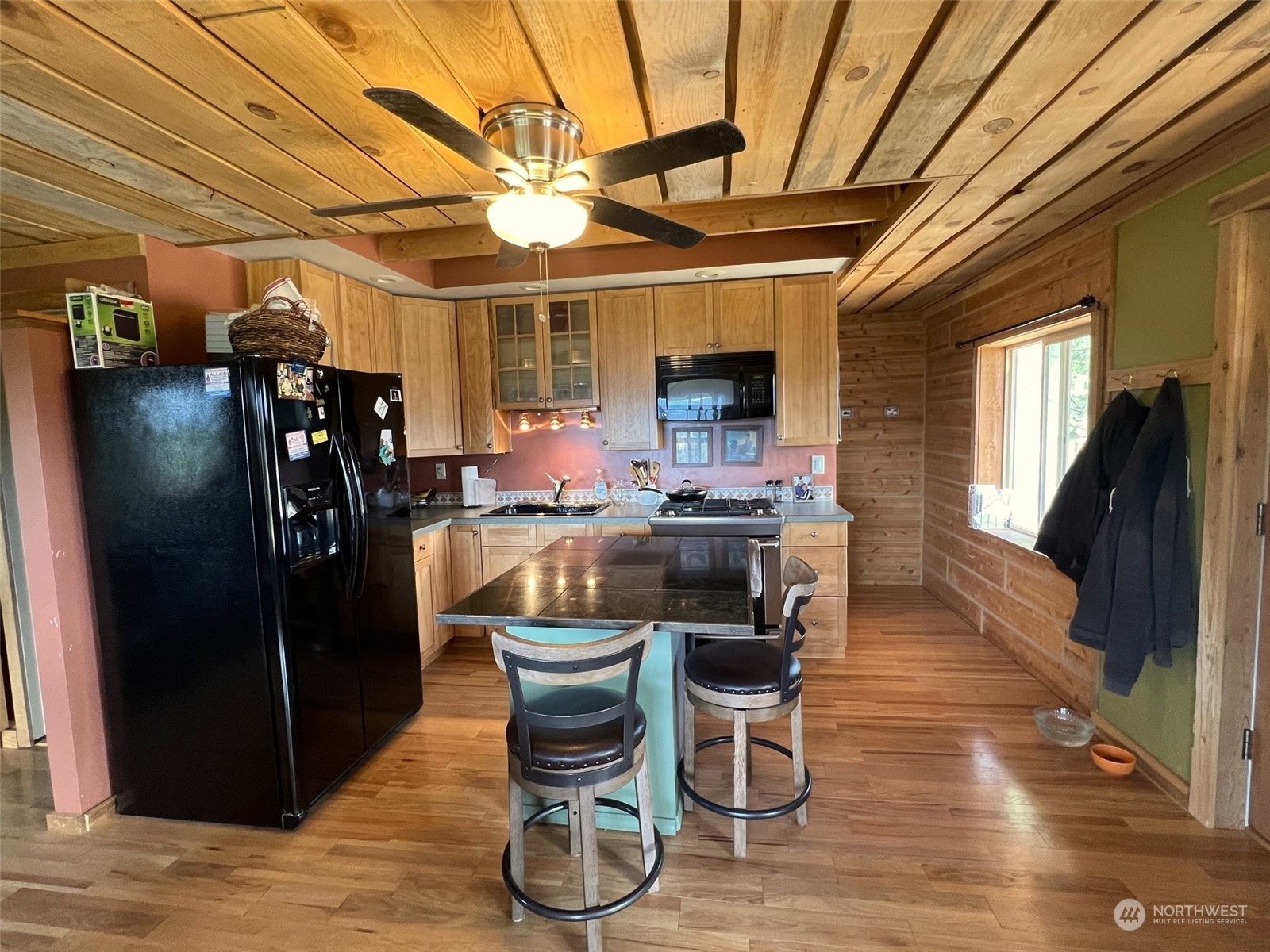 151 B Cape Labelle Road Property Photo 9