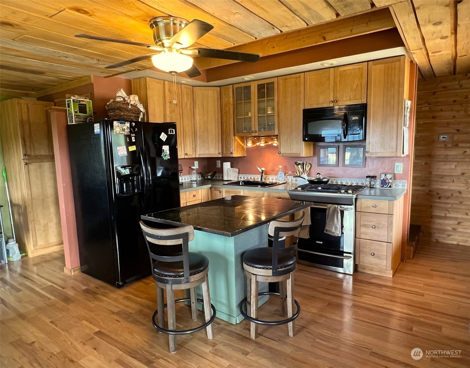 151 B Cape Labelle Road Property Photo 10