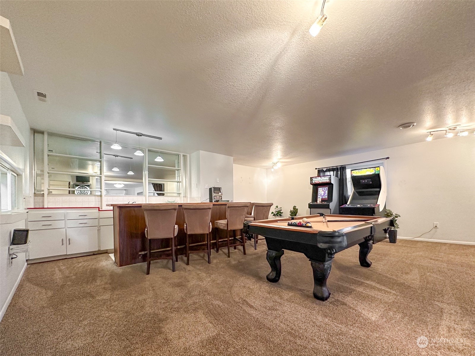 1911 Council Crest Drive Property Photo 17