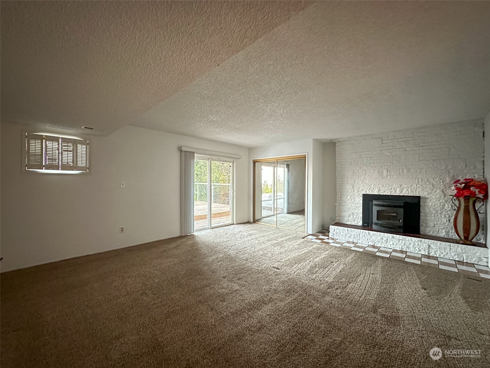 1911 Council Crest Drive Property Photo 28