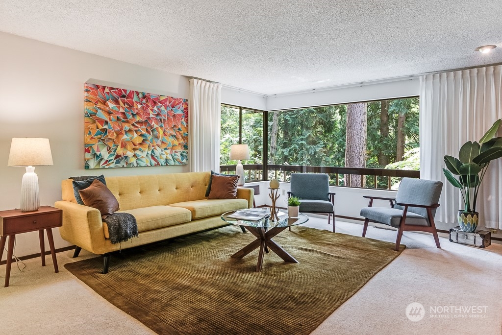 10115 Se 207th Street Property Photo 6