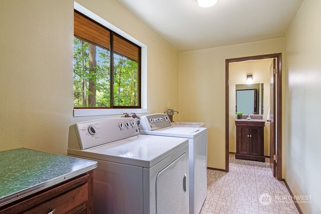 10115 Se 207th Street Property Photo 25