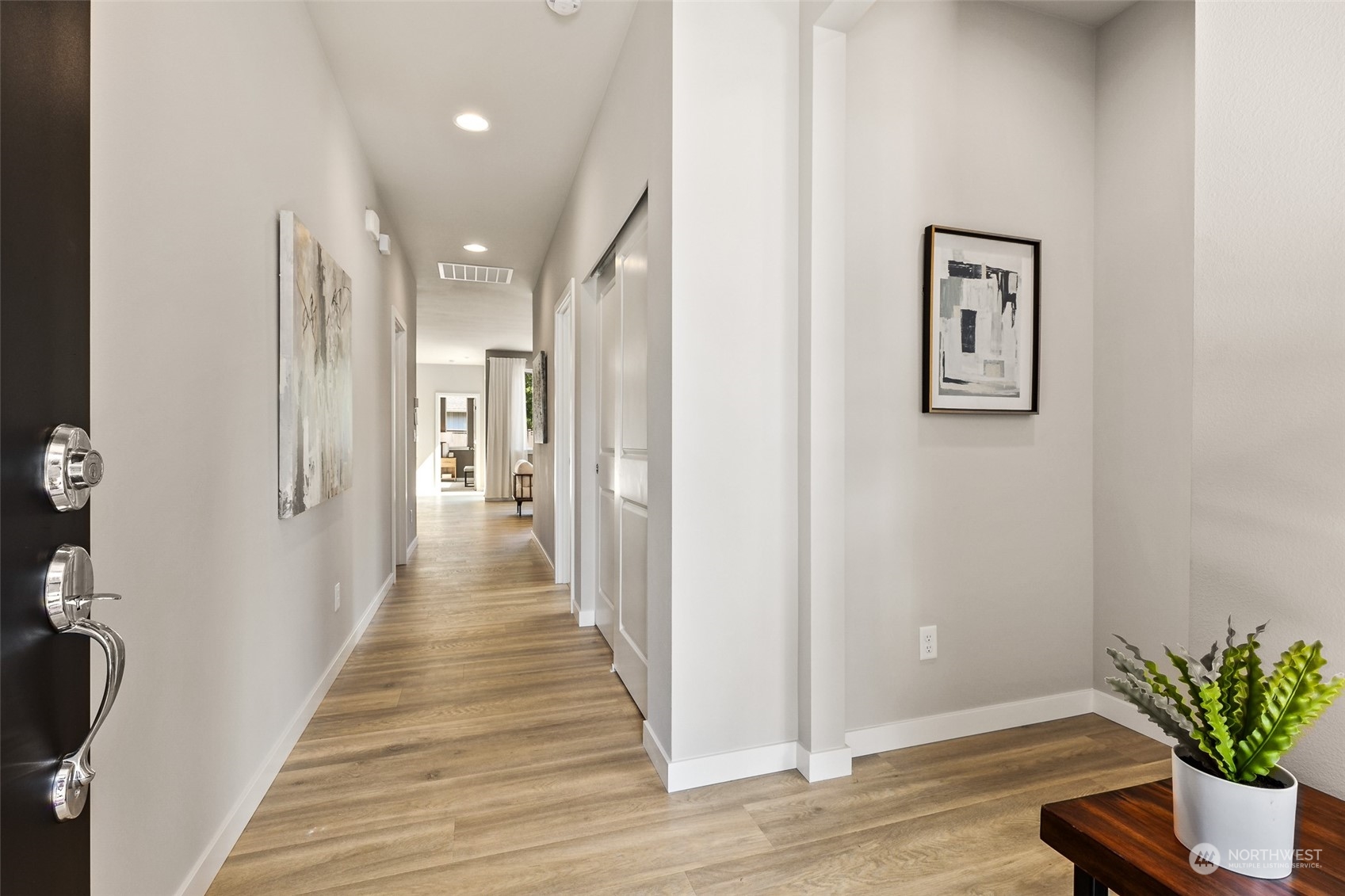 10408 113th Street Ct Property Photo 2