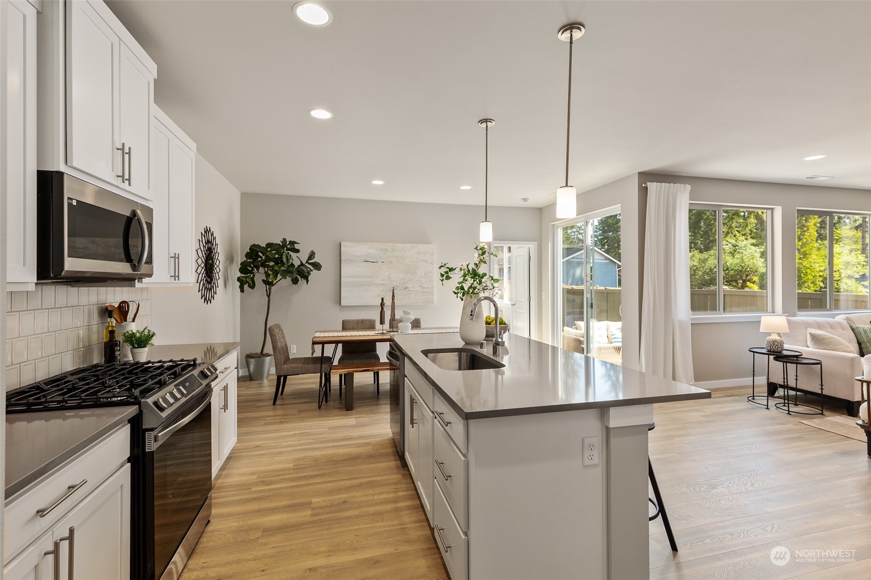 10408 113th Street Ct Property Photo 6