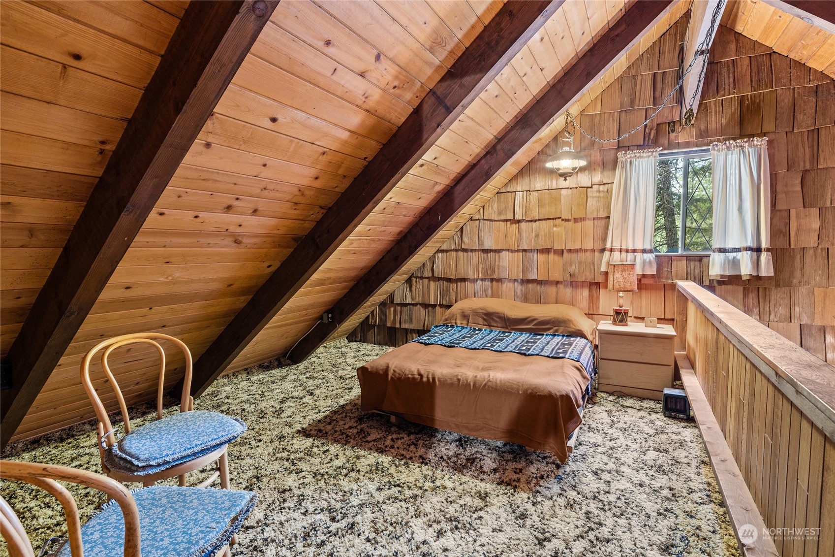 400 Highland Loop Property Photo 20