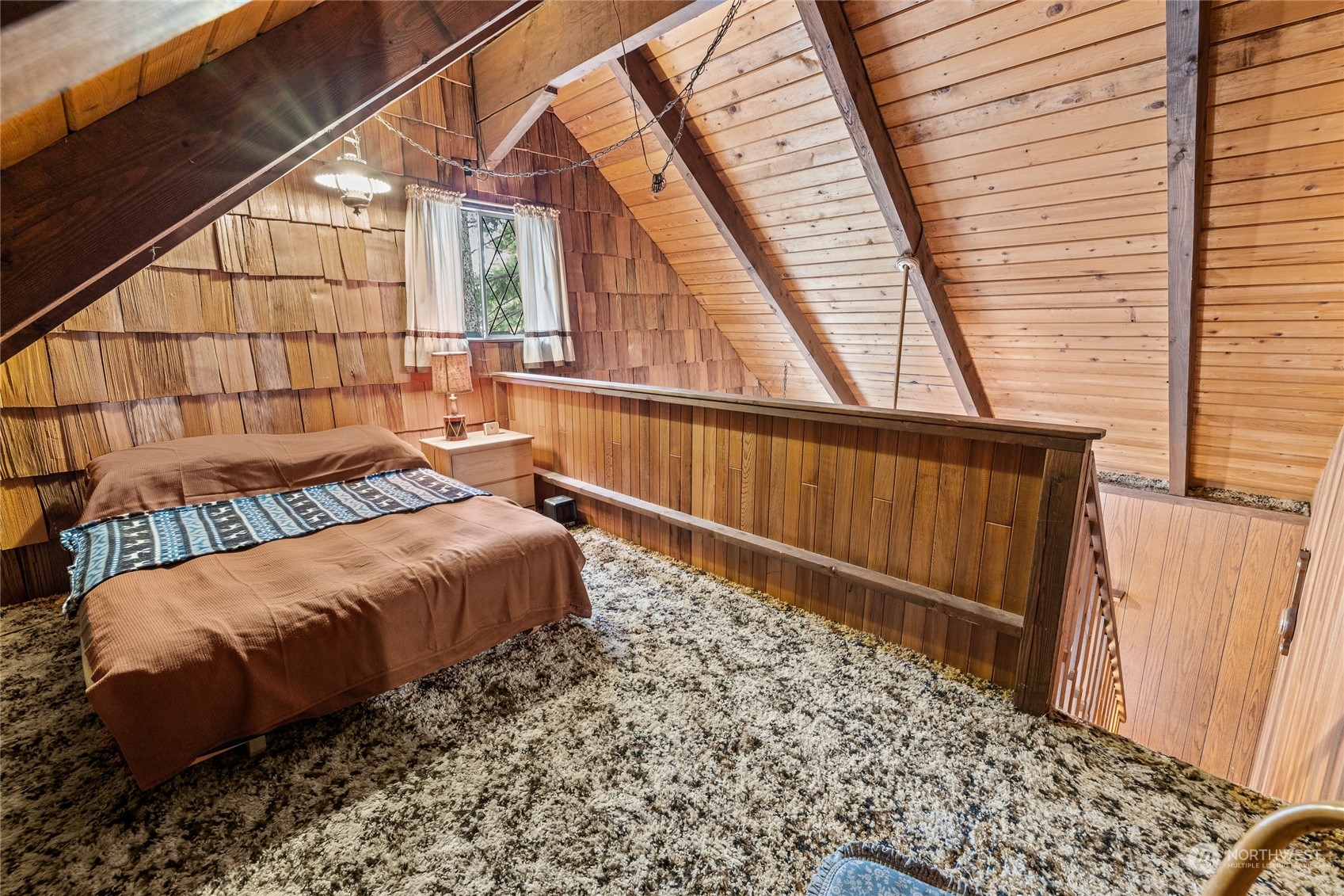 400 Highland Loop Property Photo 21