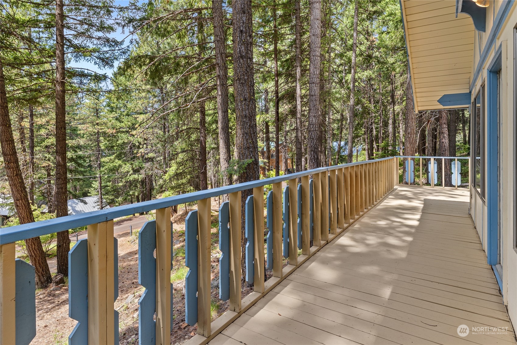 400 Highland Loop Property Photo 25
