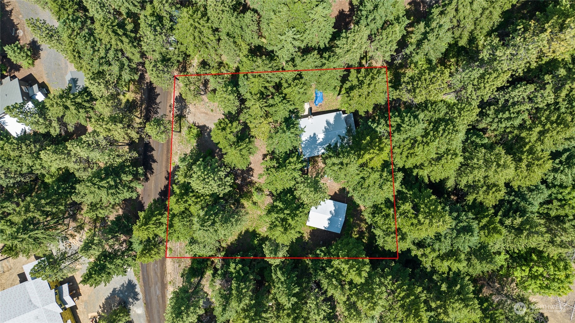 400 Highland Loop Property Photo 30
