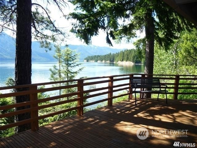 400 Highland Loop Property Photo 37