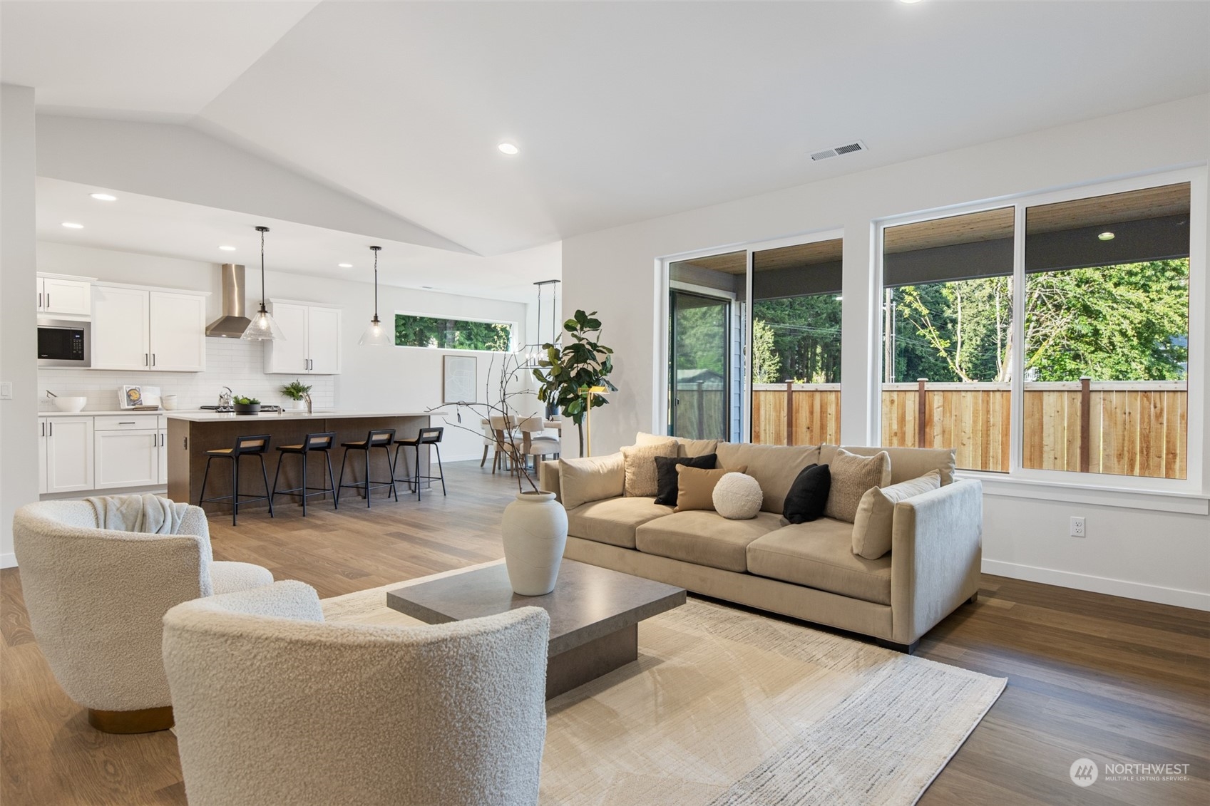 15301 106th Avenue Property Photo 10