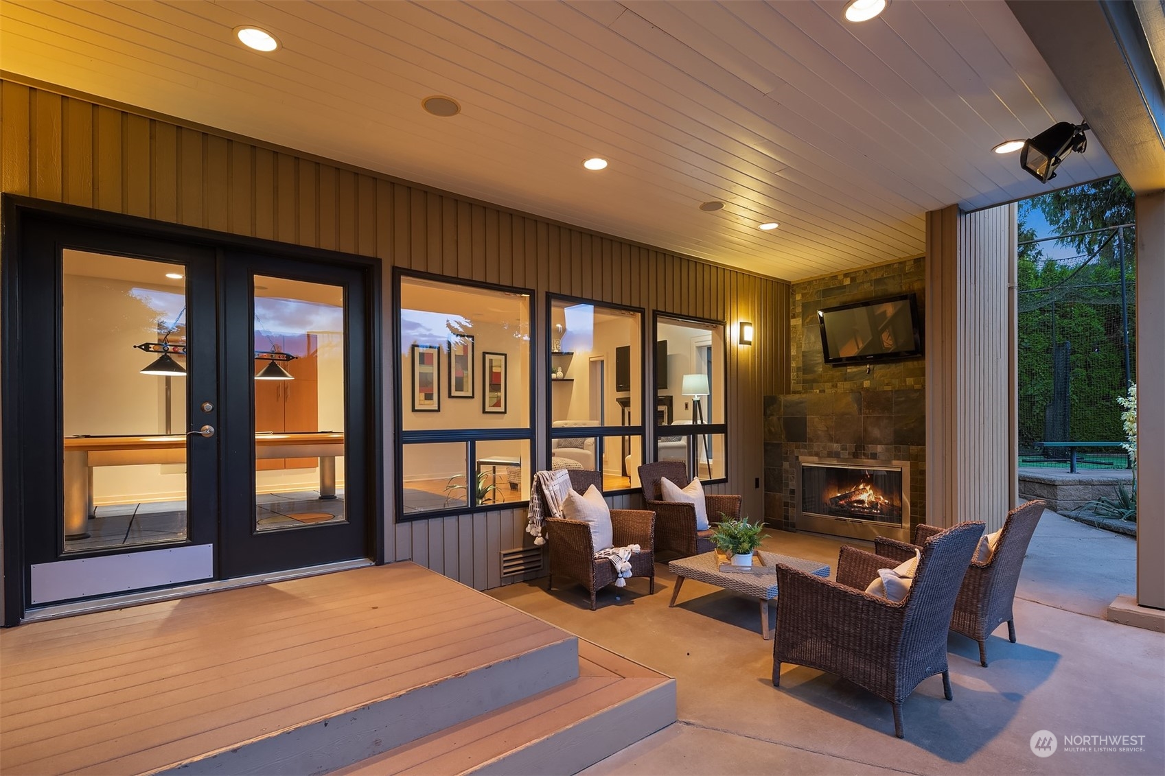 3525 E Lake Sammamish Shore Lane Property Photo 20