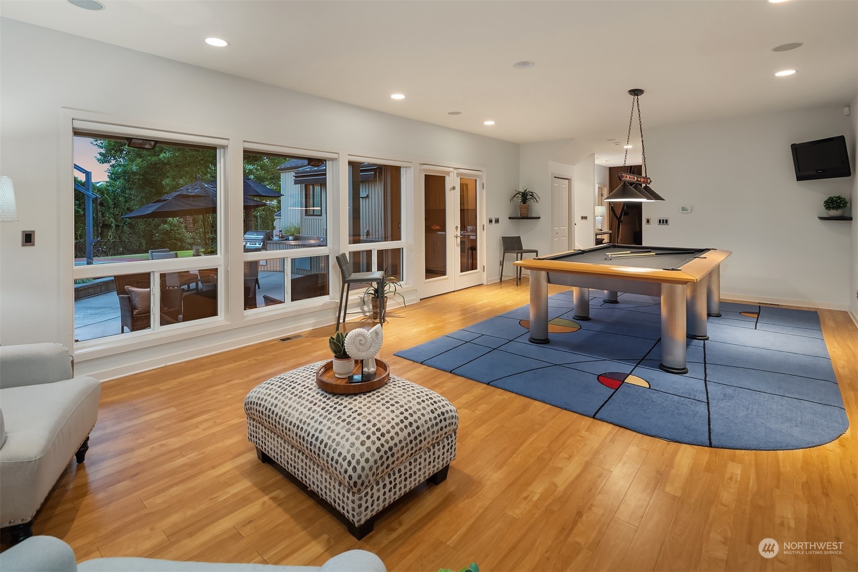 3525 E Lake Sammamish Shore Lane Property Photo 22