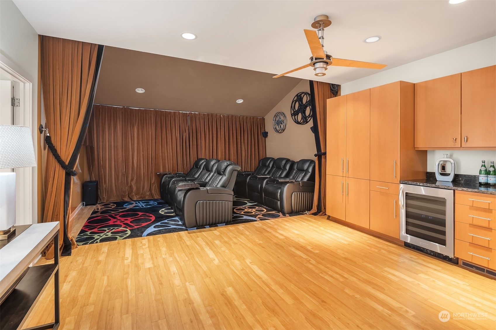3525 E Lake Sammamish Shore Lane Property Photo 24