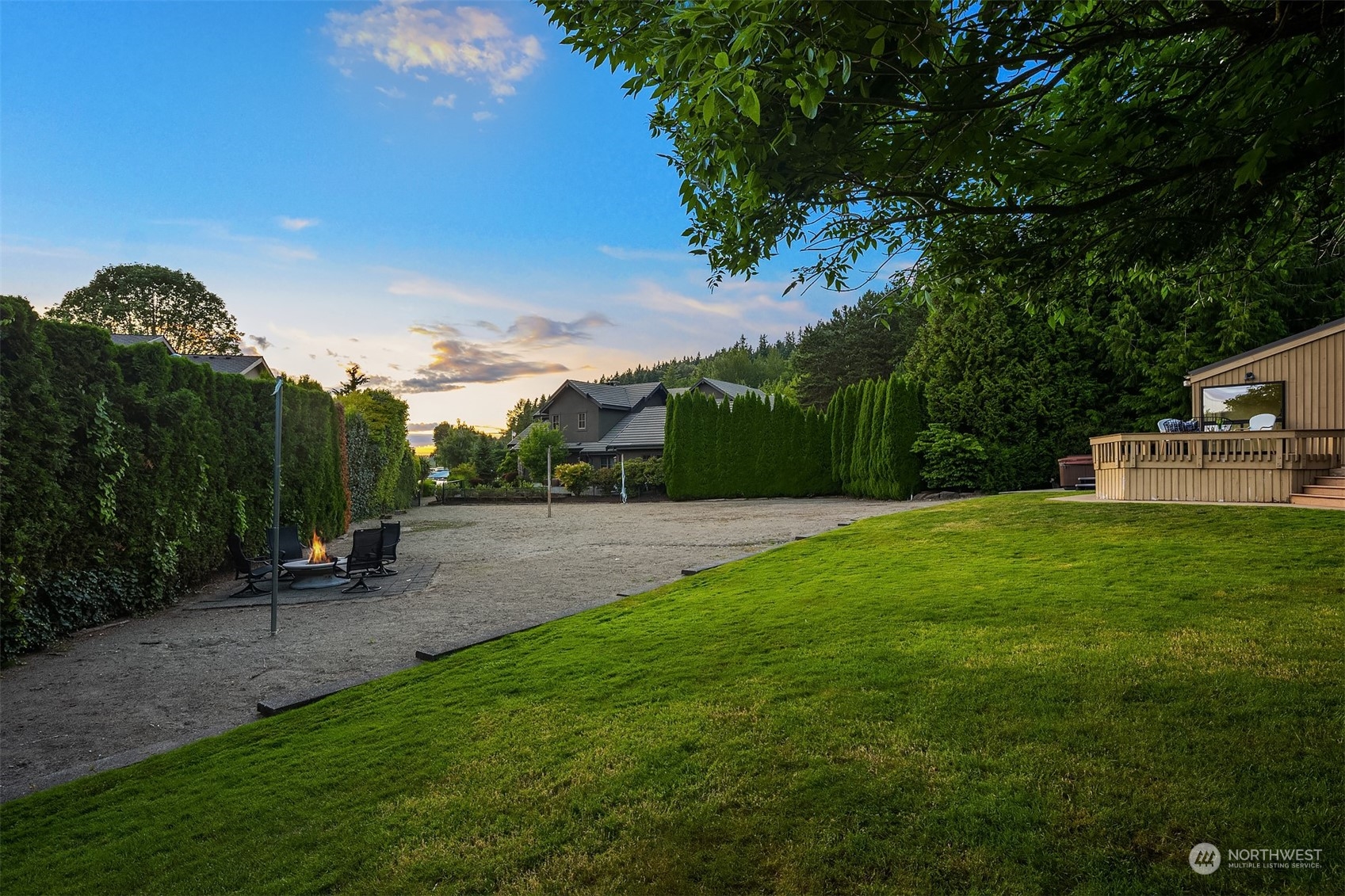 3525 E Lake Sammamish Shore Lane Property Photo 25