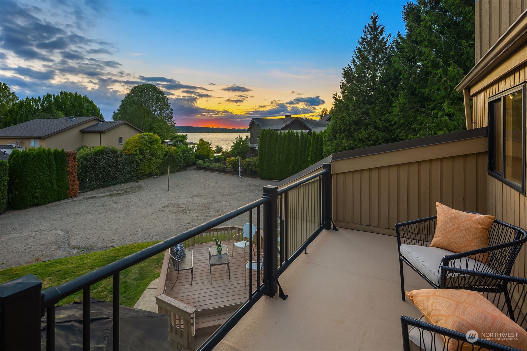 3525 E Lake Sammamish Shore Lane Property Photo 31