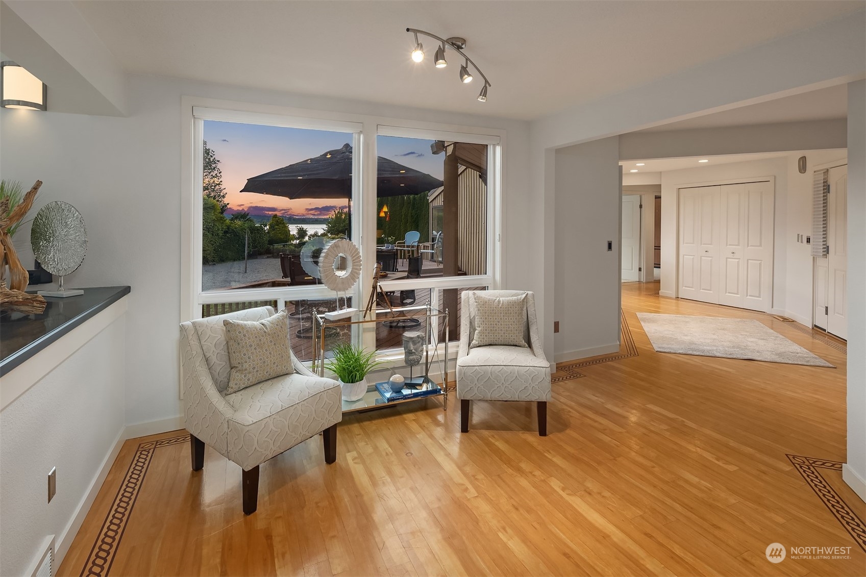 3525 E Lake Sammamish Shore Lane Property Photo 40