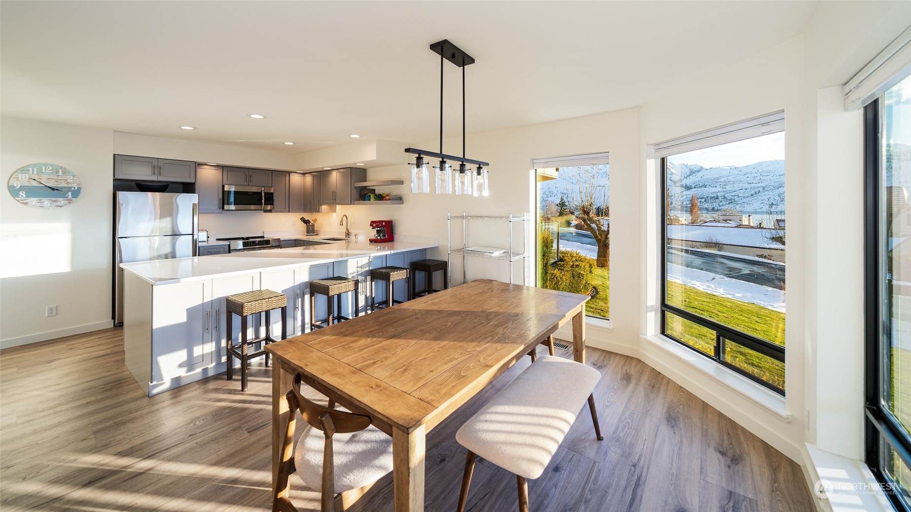100 Lake Chelan Shores Drive 19-2 Property Photo 1