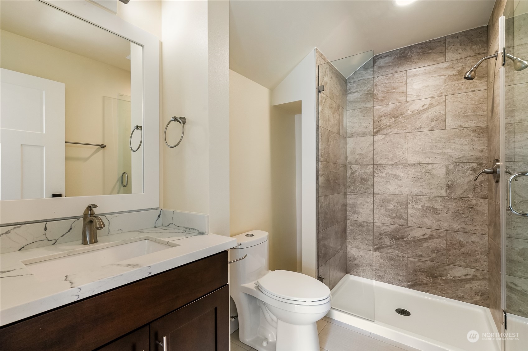 4460 Moresby Way Property Photo 26