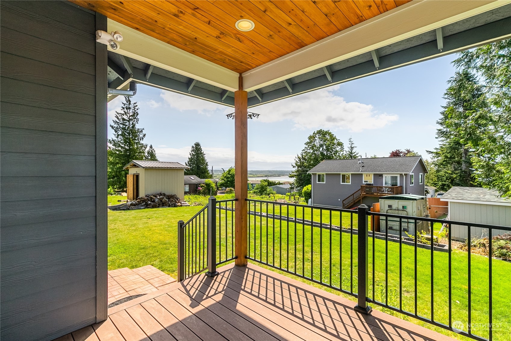 4460 Moresby Way Property Photo 30